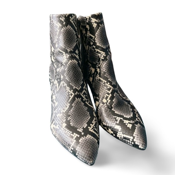Nine West Snakeskin Ankle Boots – Black & Gray – Block Heel Western Urban - Picture 4 of 5